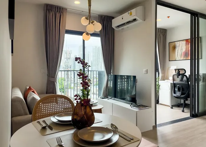 600 M To Bts L View L Rooftop Pool Apartment Bangkok